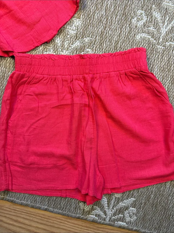NWT Kittenish Bright Pink Sleeveless Collared Shorts Set - Image 3