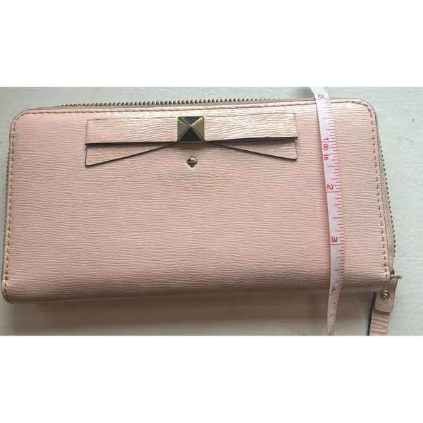 Kate Spade Bow Zip Around Wallet Blush Pink Hatched Leather Clutch Gold Tone - Image 3