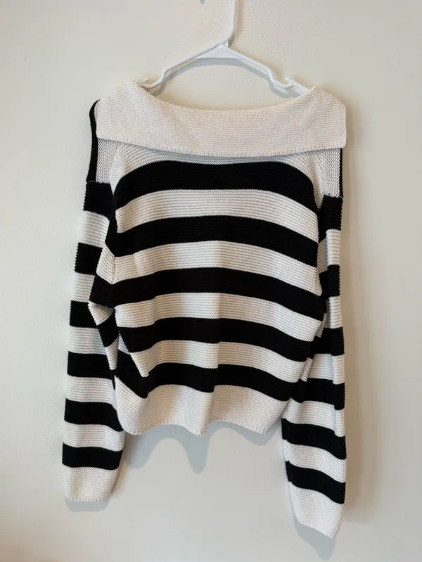 Off-The-Shoulder Sweater - Image 3