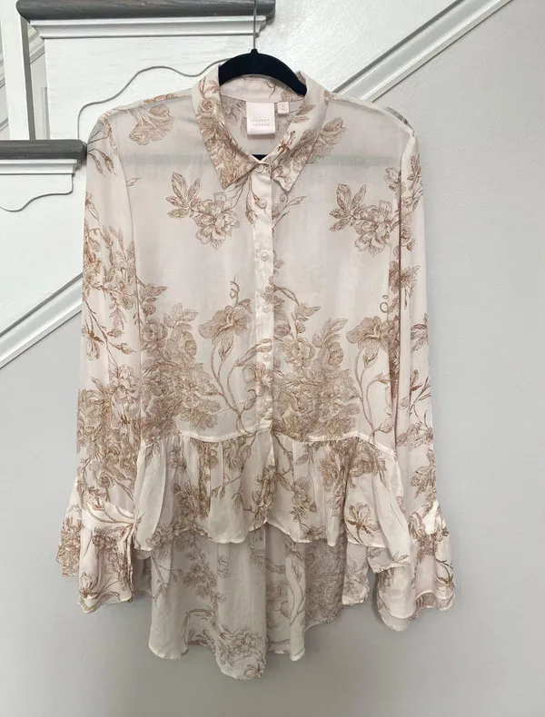 Lauren Conrad Women’s Ruffle High Low Blouse - Image 3