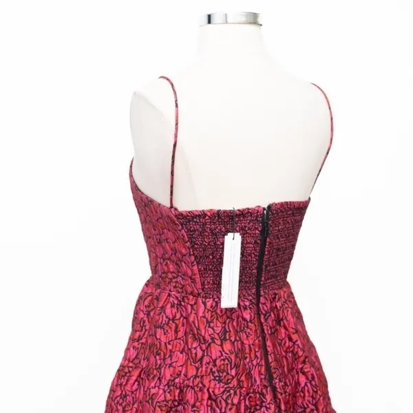ALICE +‎ OLIVIA. Jamila Fit-&-Flare Dress. - Image 15
