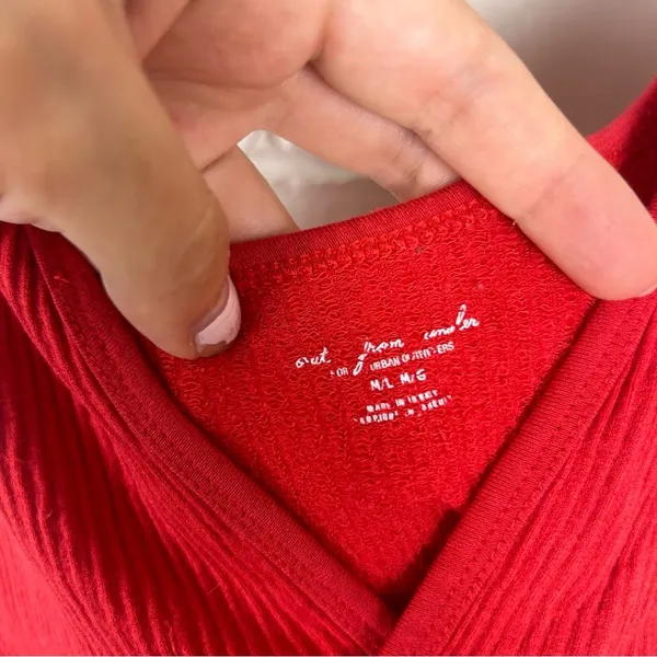 Urban Outfitters Out From Under Red Ribbed Bralette Size M/L - Image 5