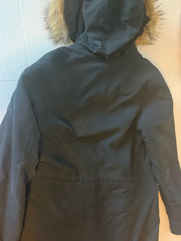 Abercrombie & Fitch Black Hooded Puffer Parka Faux-Fur Trim Sherpa Lined size M - Image 6