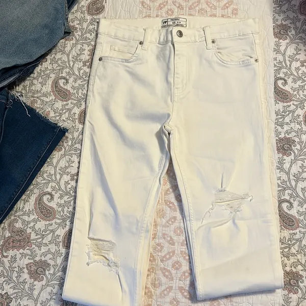Free People skinny jeans - Image 3