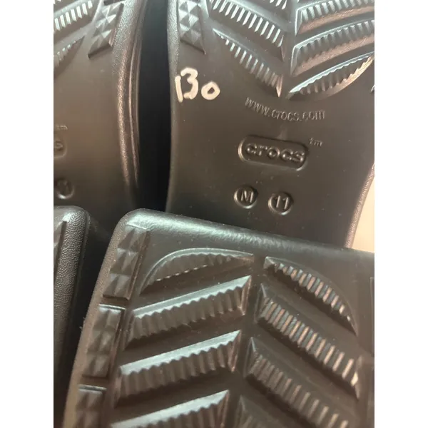 Crocs black heeled clogs size 11 - Image 6