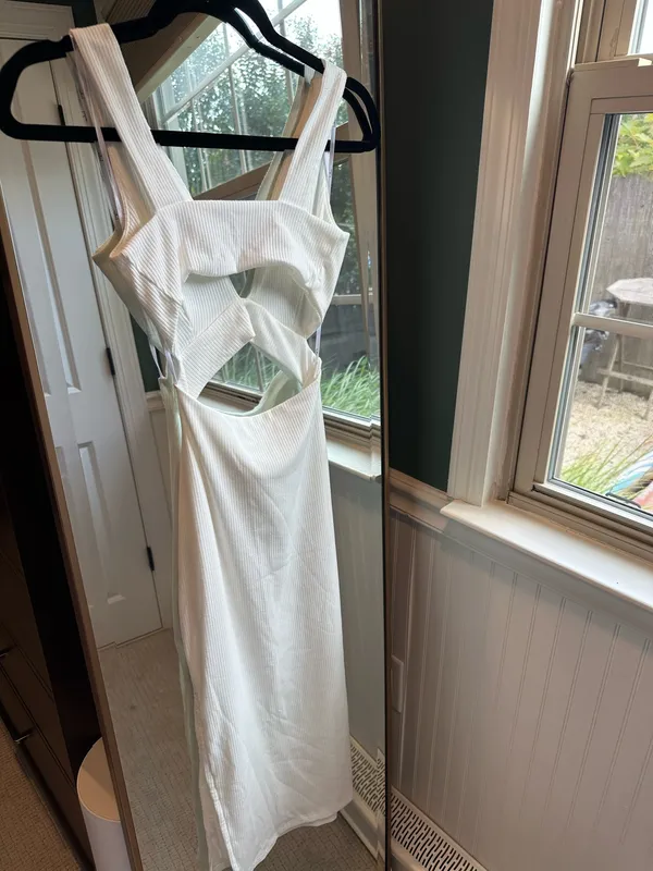 Lulus Cut-Out Dress Midi - Image 3
