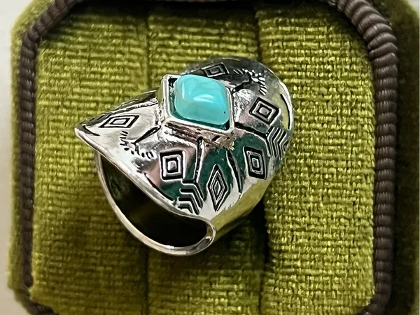 Bohemian/Aztec Blue Turquoise Stainless Steel Silver Statement Ring Size 6 - Image 3