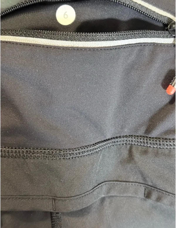 NWOT black Lululemon shorts - Image 3