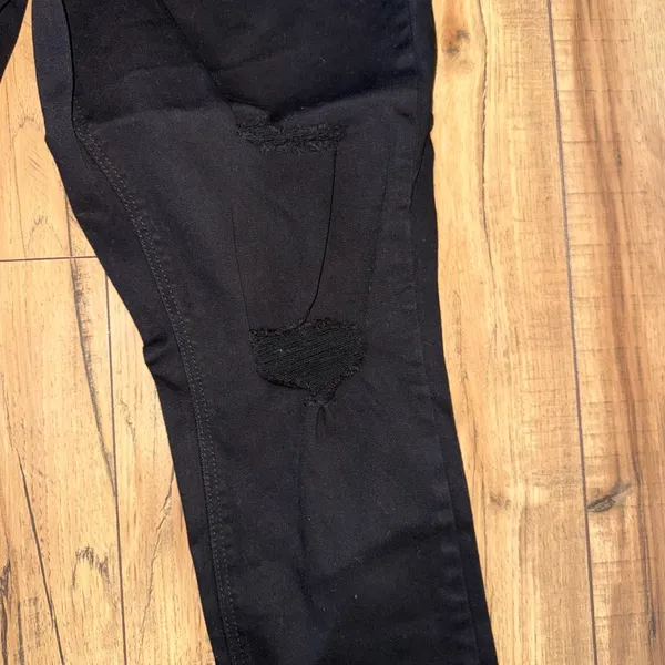 Black old navy jeans - Image 3