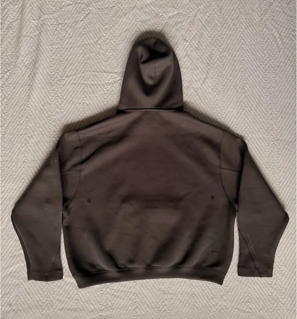 Nike Oversized Tech Fleece Crop Hoodie - Image 5