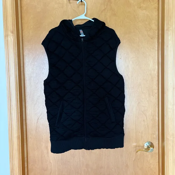 Mono B Quilted‎ Hooded Vest Black Full Zip Pockets Women's Size L - Image 4