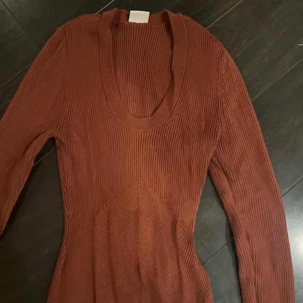 Abercrombie and fitch sweater body suit with beautiful detail at the waist - Image 7
