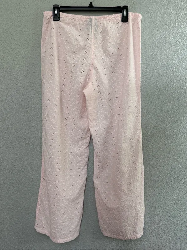 H&M Light Pink Eyelet Lounge Pants Size Medium - Image 2