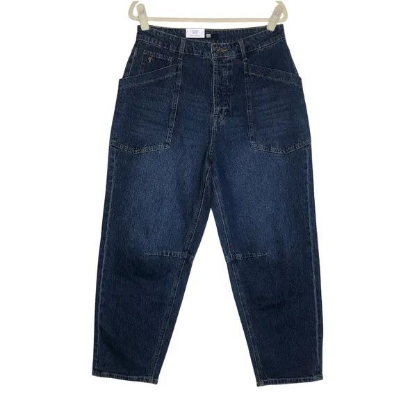 FRYE Medium Wash Barrel Jean Women 6 Blue Everyday Stylish Boho Travel City NWT - Image 2