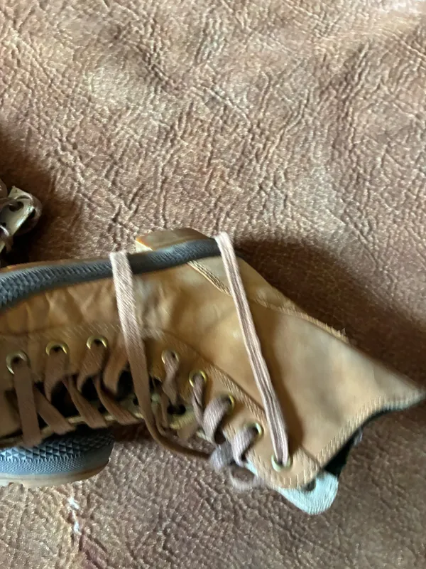 Converse combat / rain boot style lace up shoes size 7.5 I bought these back in 2017 uses so I'm pretty sure they are an older style! - Image 5