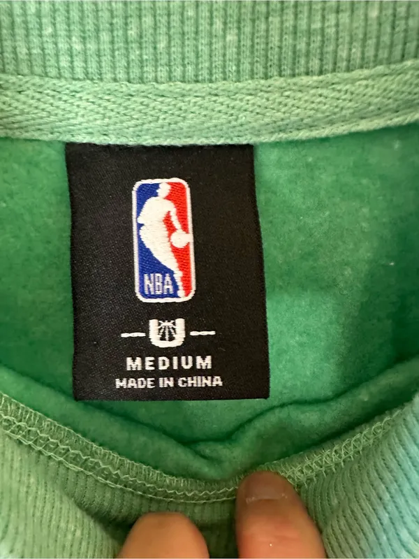 NBA Boston Celtics Green Mock-Neck Sweatshirt for Women - Image 3