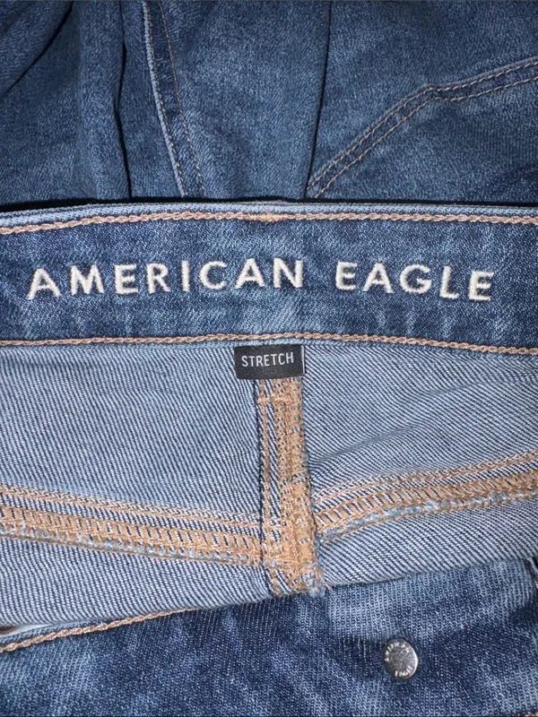 American Eagle Mom Jeans, Size 0 - Image 4