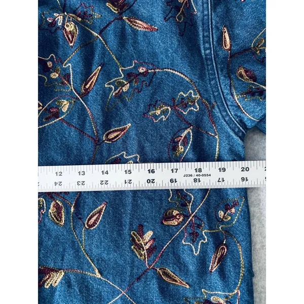 Vintage‎ Tantrums Embroidered Floral Denim Shirt Jacket Button Front Fall Leaves - Image 9