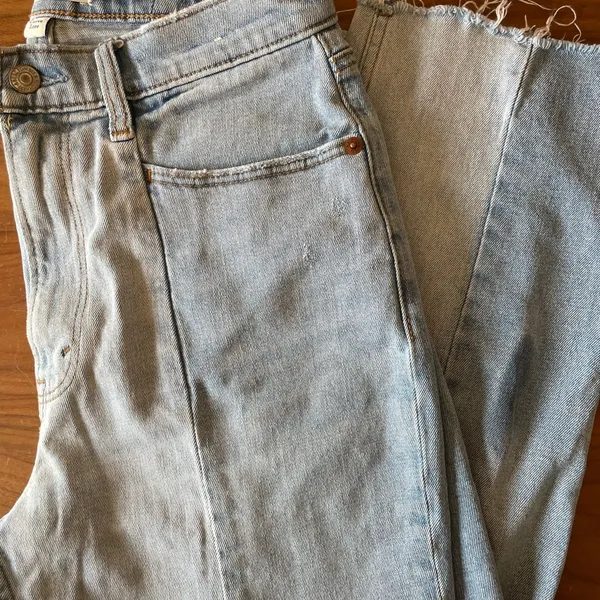 Abercrombie & Fitch Blue Ankle Cropped Jeans - Image 4