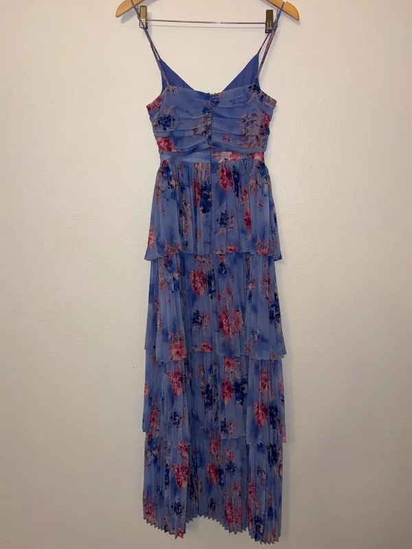 NWOT Pleated Floral Tiered Maxi Dress with Cutouts & 3D Flower Straps - Image 5
