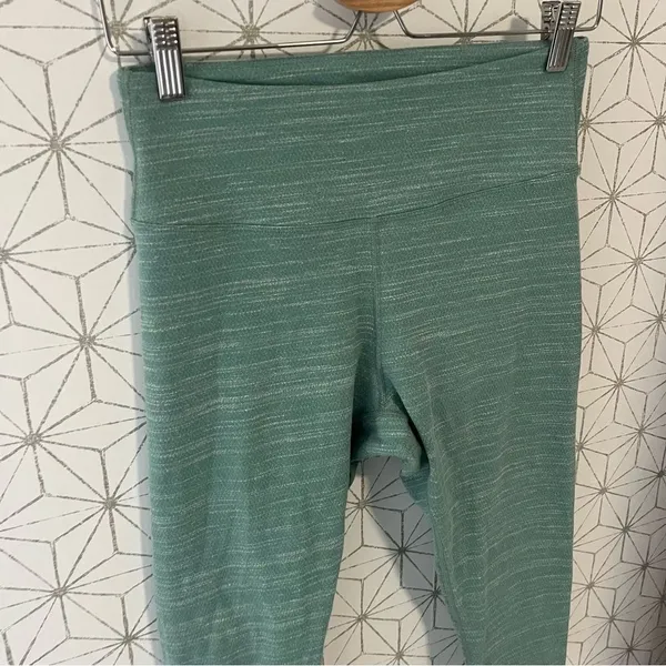 Nobull Marled Teal Crop Legging - Image 2