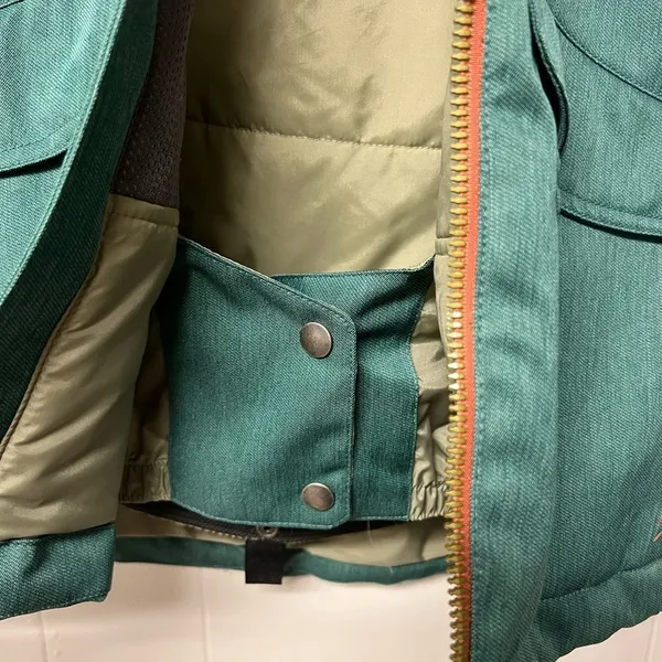 Bonfire Snowboard Jacket Size XS - Image 9