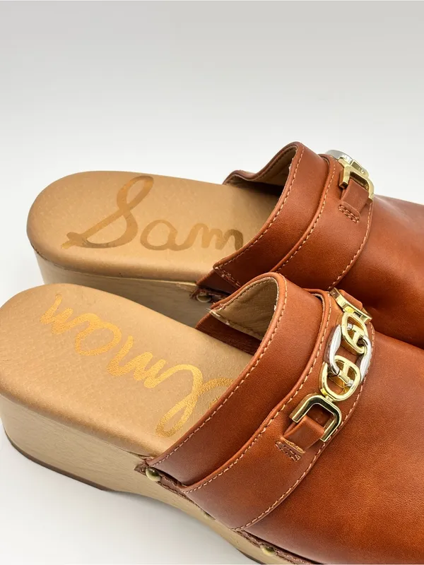 Sam Edelman Tan Leather Clog Mules with Gold Chain Accent Size 7.5 - Image 2
