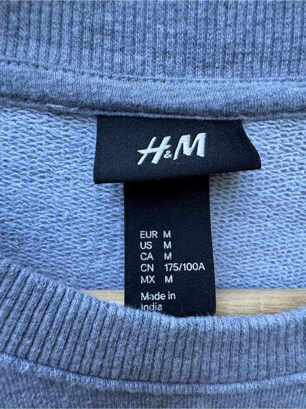H&M LA NYC Graphic Sweatshirt Gray Crewneck Pullover Medium - Image 3