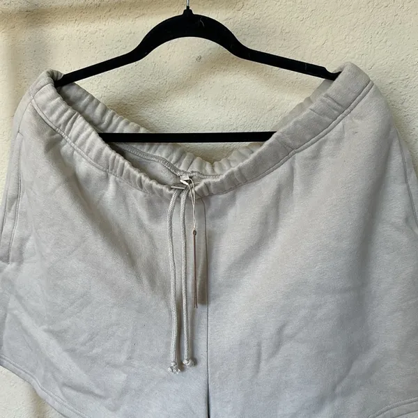 SKIMS COTTON FLEECE CLASSIC SHORT Stone NEW NWT size XL‎ - Image 3