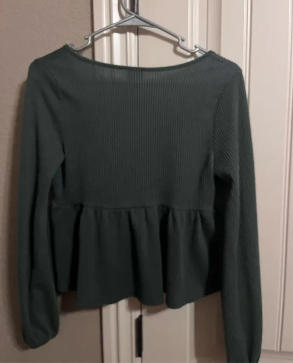 Francesca's Top - Image 3