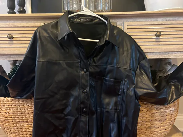 Leather Jacket Black Size 10 - Image 3