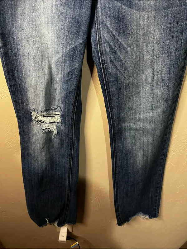 Risen High Rise Distressed Raw Hem Long Inseam Straight Leg Denim Jeans - Image 4