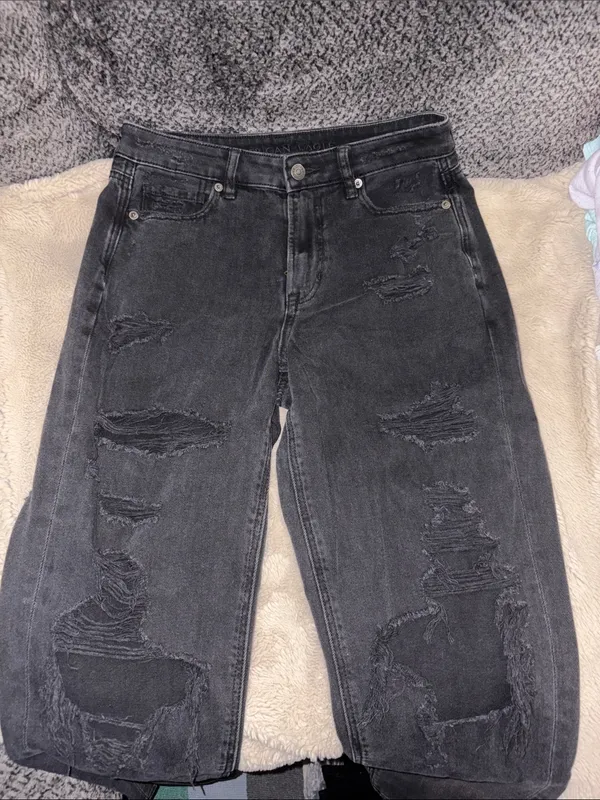 American Eagle Ripped Mom Jeans, Size 4 - Image 2