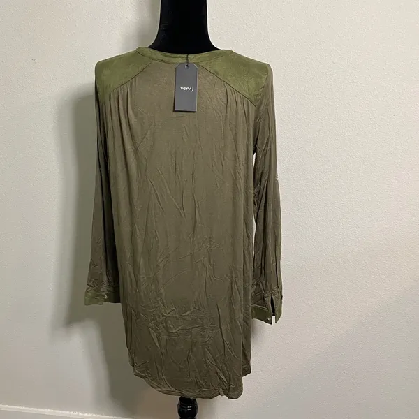 'VERY J' brand Small Olive Roll Button Sleeve Hi-Low Henley Office Blouse - Image 6