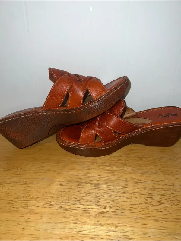Born Women's Cognac Brown Woven Leather Slide Platform Wedge Sandals Size 7 - Image 9