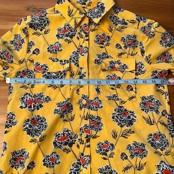 Banana Republic‎ Women’s Yellow Floral Long Sleeve Collared Shirt Size XS - Image 6