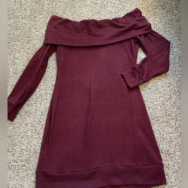 Derek Heart off the shoulder sweater/mini dress - Image 3