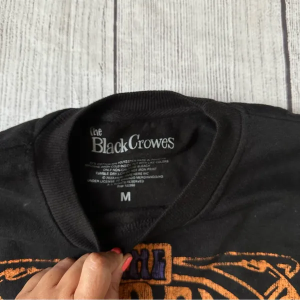 The Black Crowes black crew neck size medium pullover sweatshirt - Image 7