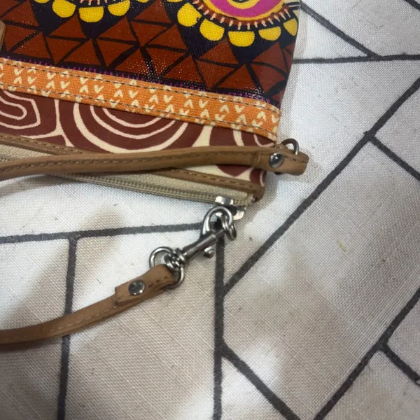Fossil Key-Per Wristlet OS Multi-Color‎ Tribal Geometric Coated Canvas SL2901 - Image 9