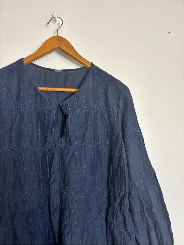 Old Navy Women's Navy Blue Tiered Long-Sleeve Balloon Sleeve Casual Dress - Image 4