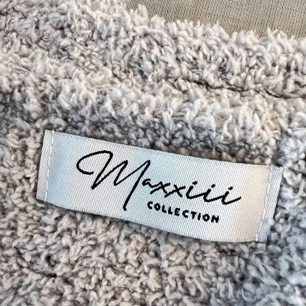 Maxxiii Collection Gray Long Knit Oversized Cardigan Sweater Size XL - Image 7