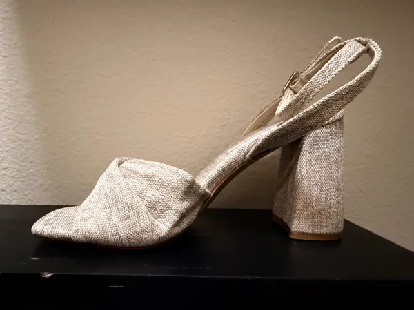 Steve Madden Mandy Natural Linen Heels - Image 6