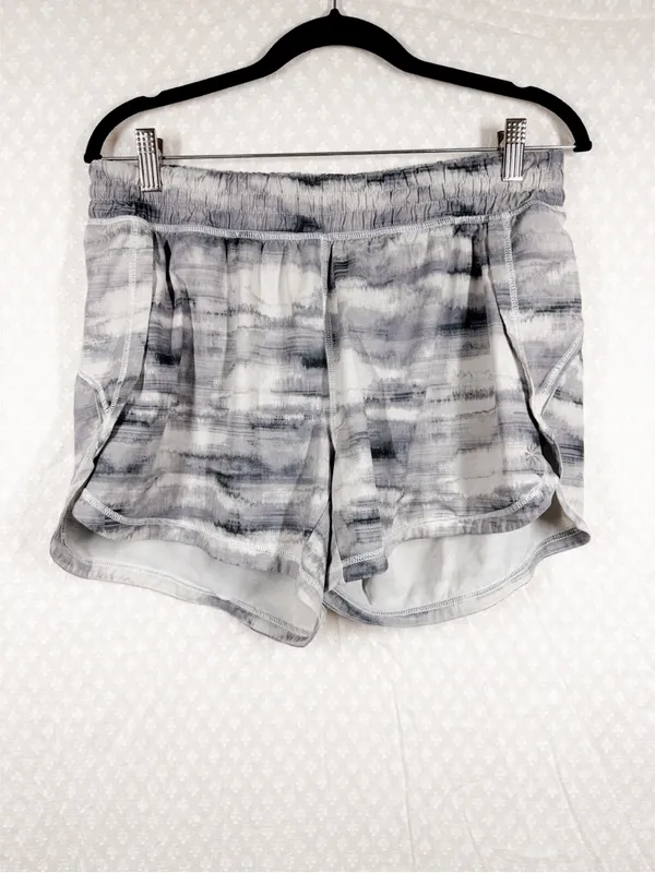 Athleta Gray Tie Dye Lined Racer Run Shorts‎ - Image 2