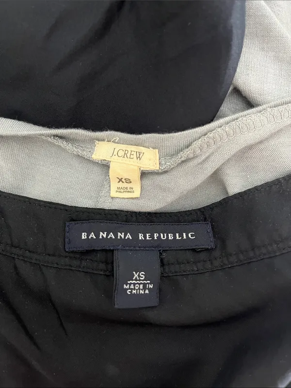Banana Republic & J. Crew Sleeveless Silk Blend Blouse - Size XS - Image 11
