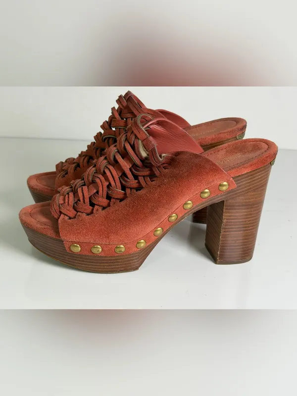 Michael Kors Women’s Sz 9 Rust Suede Woven Studded Platform Clog Heel Sandals - Image 6