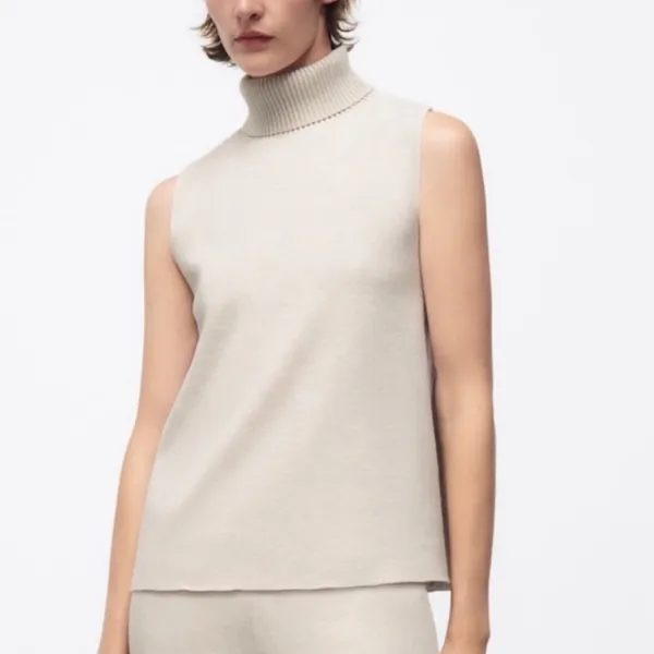 Zara Women's Beige Sleeveless Turtleneck Sweater Size S - Image 8