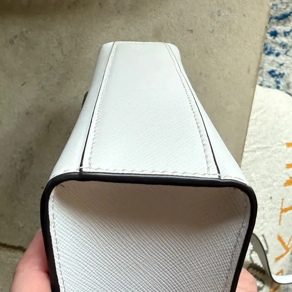 Kate Spade White two way (shoulder / crossbody) bag, excellent condition - Image 7