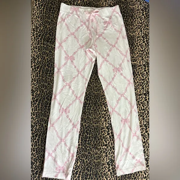 The Beaufort Bonnet Company Bow Pink/white Pajama Set Size Small‎ - Image 10
