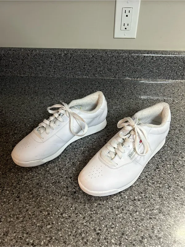 Reebok White Women's Leather Sneakers - Image 2