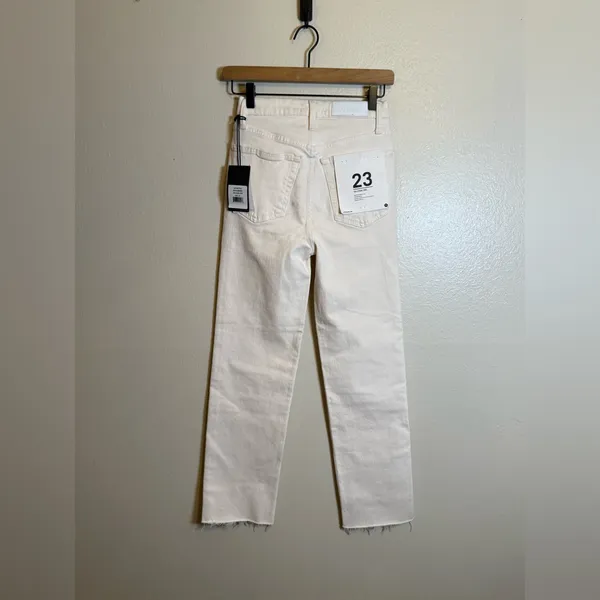 re/done 70s stove pipe jeans in vintage white‎ - Image 3